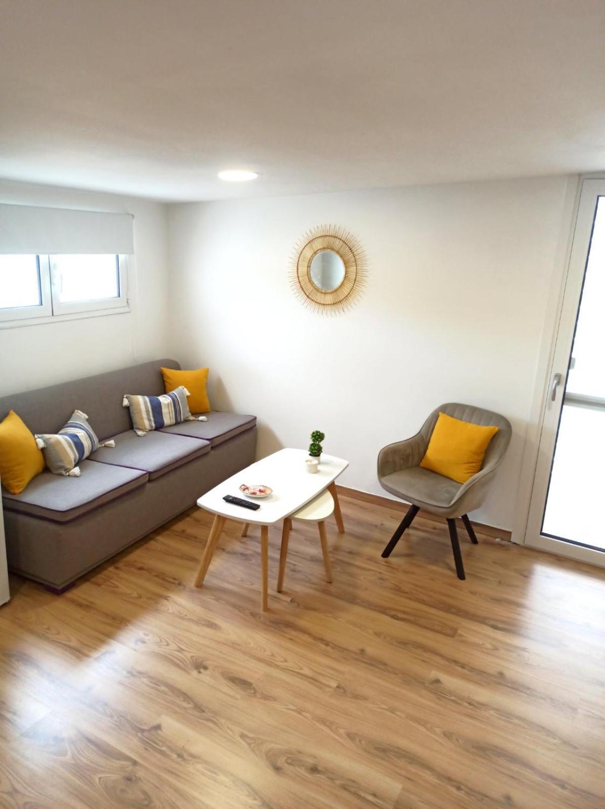 Апартаменты Renovated Loft Near The Center Ираклион Экстерьер фото